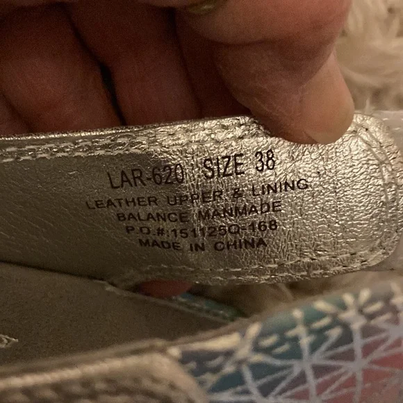 Leather Algeria by PG Lite Silver Sandals, Size  38 (size 8-8.5) - Picture 9 of 12